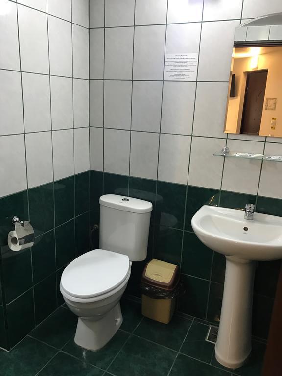 Hotel Casa Gorjeneasca Târgu Jiu Exteriér fotografie